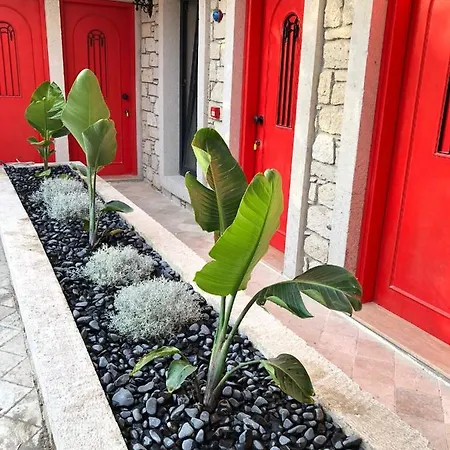 Lalasa Alaçatı