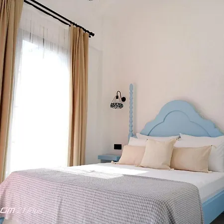 Lalasa Alacati Hotel Çeşme