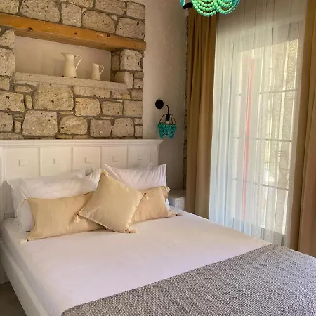 Lalasa Alaçatı